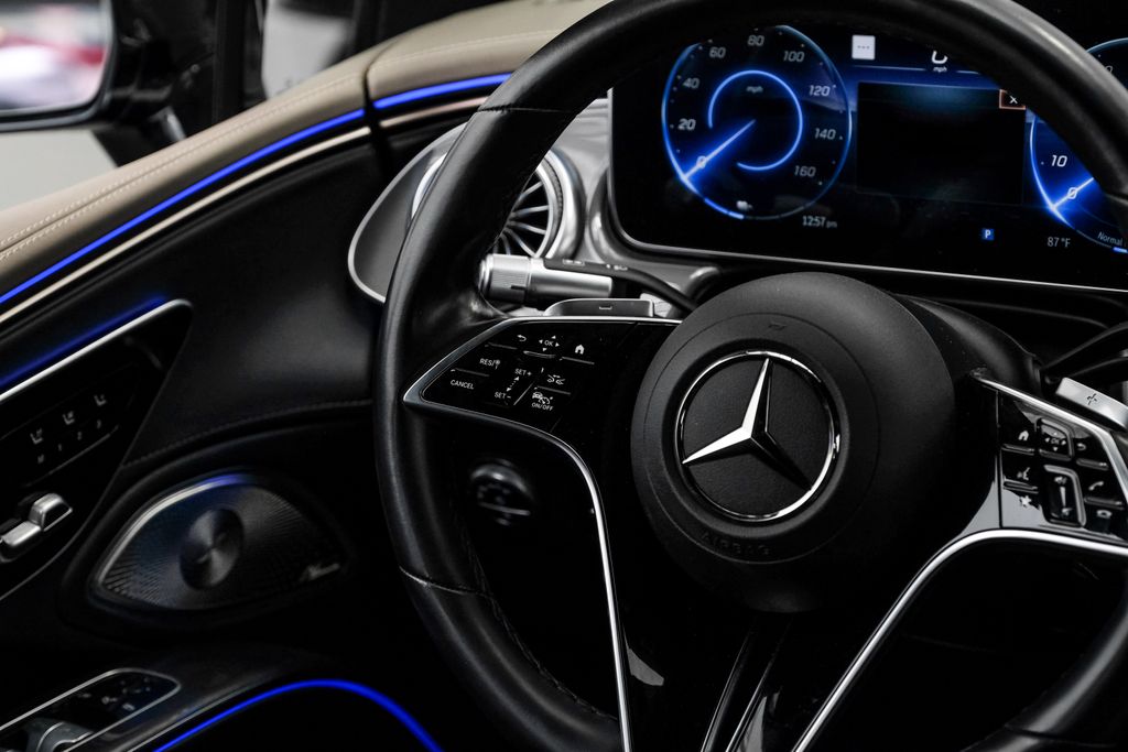 2023 Mercedes-Benz EQS Base - Photo 17