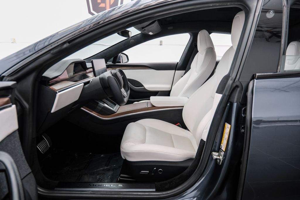 Used 2022 Tesla Model S Base Hatchback