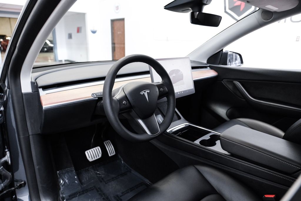 Used 2022 Tesla Model Y Performance SUV