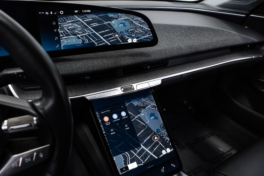 2025 Lucid Air Touring - Photo 25