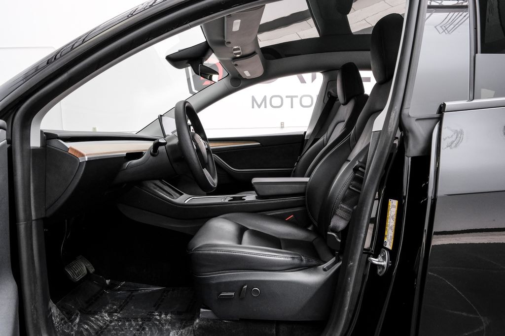 Used 2024 Tesla Model Y Long Range SUV