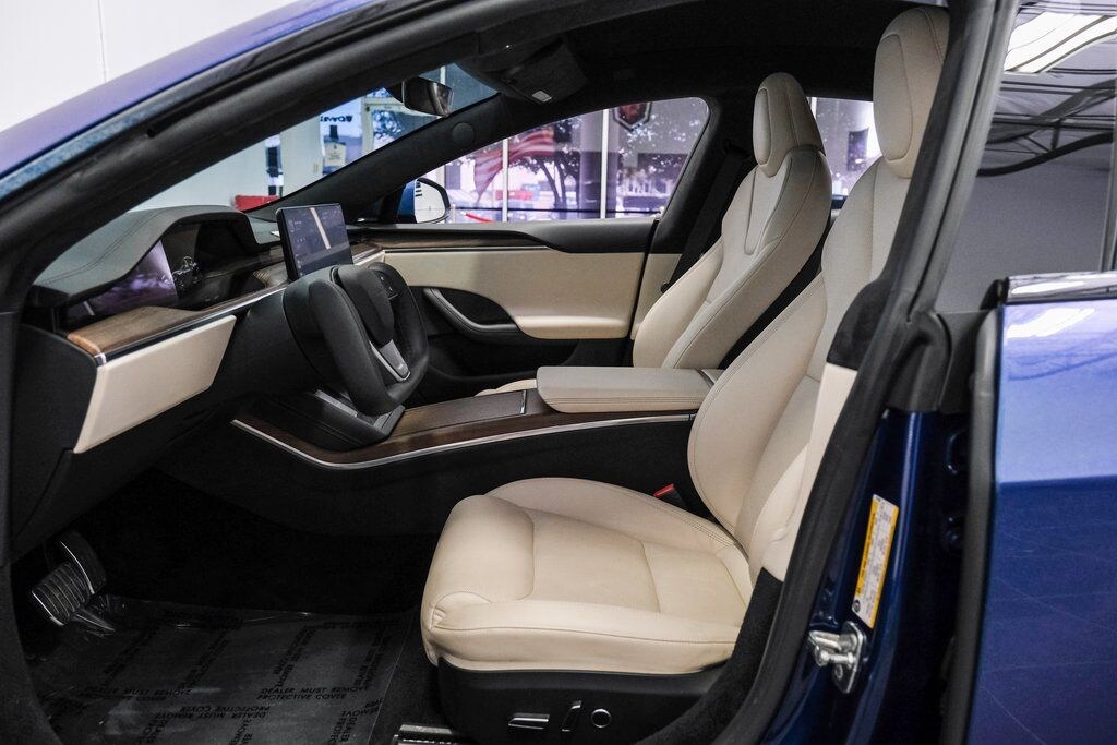 Used 2022 Tesla Model S Base Hatchback