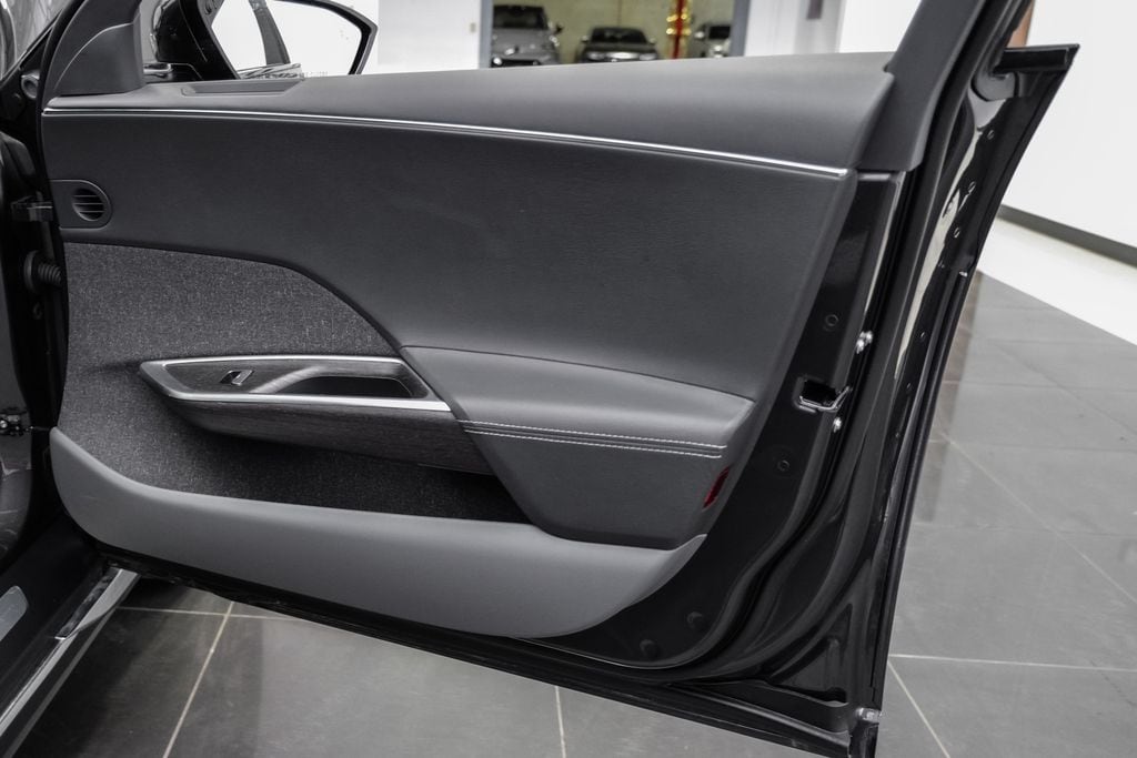 2025 Lucid Air Touring - Photo 51