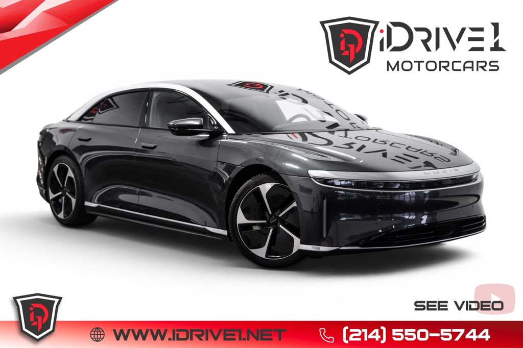 2024 Lucid Air Touring's photo