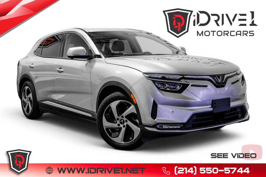 2023 VinFast VF 8 VF 8 Standard Range's photo