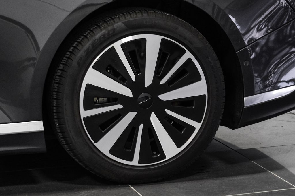 2025 Lucid Air Touring - Photo 62