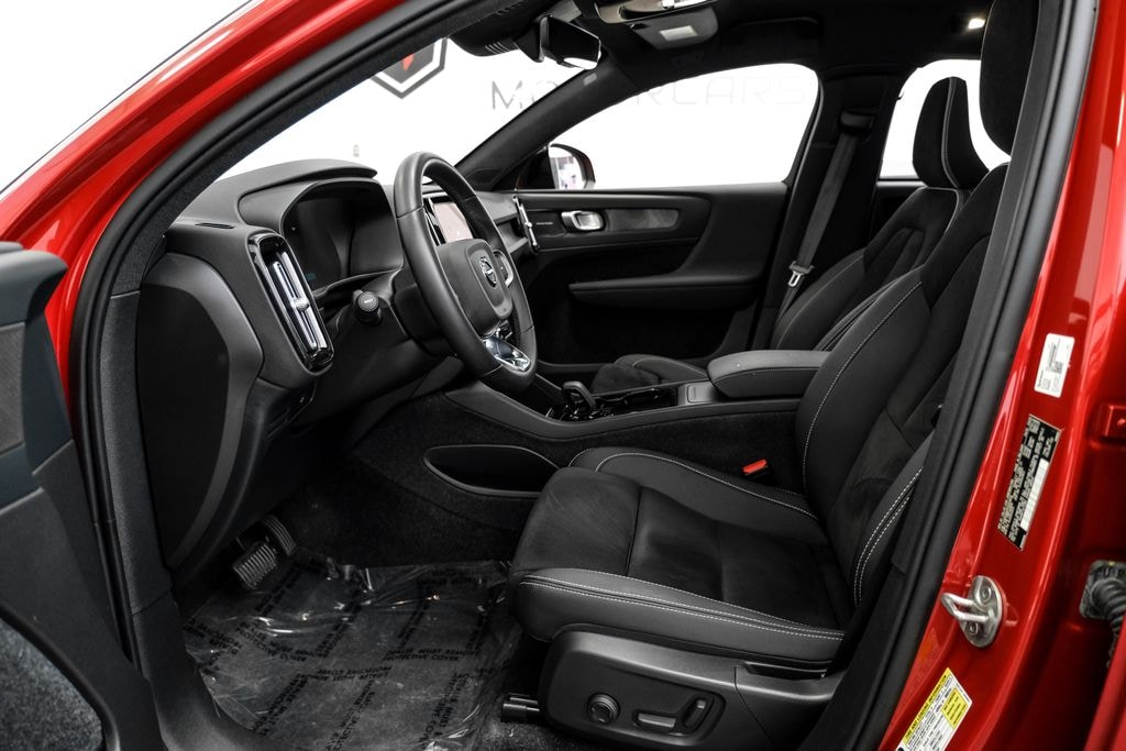 Used 2023 Volvo C40 Recharge Pure Electric Ultimate SUV
