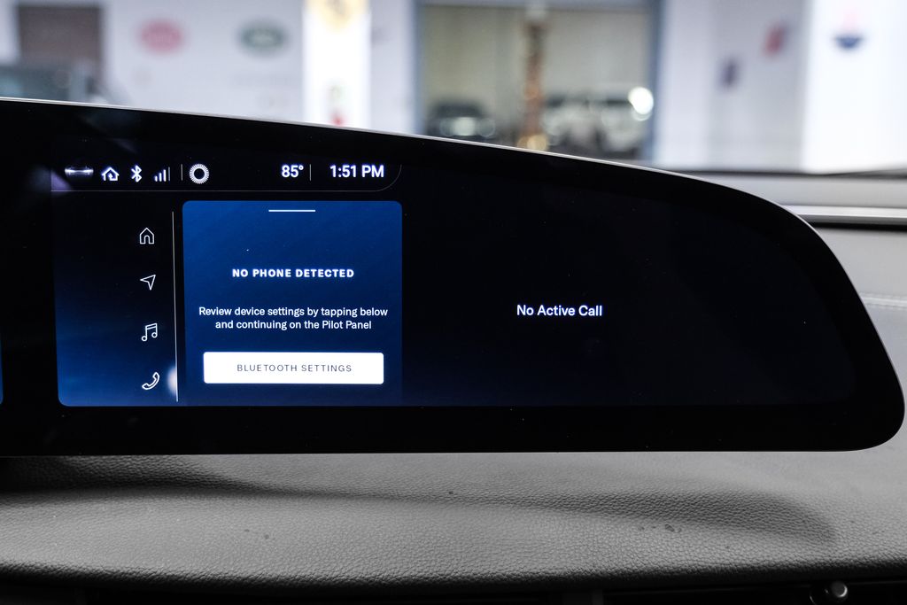 2025 Lucid Air Touring - Photo 36