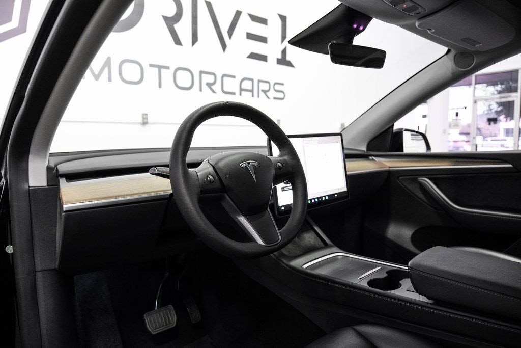 Used 2023 Tesla Model Y Long Range SUV