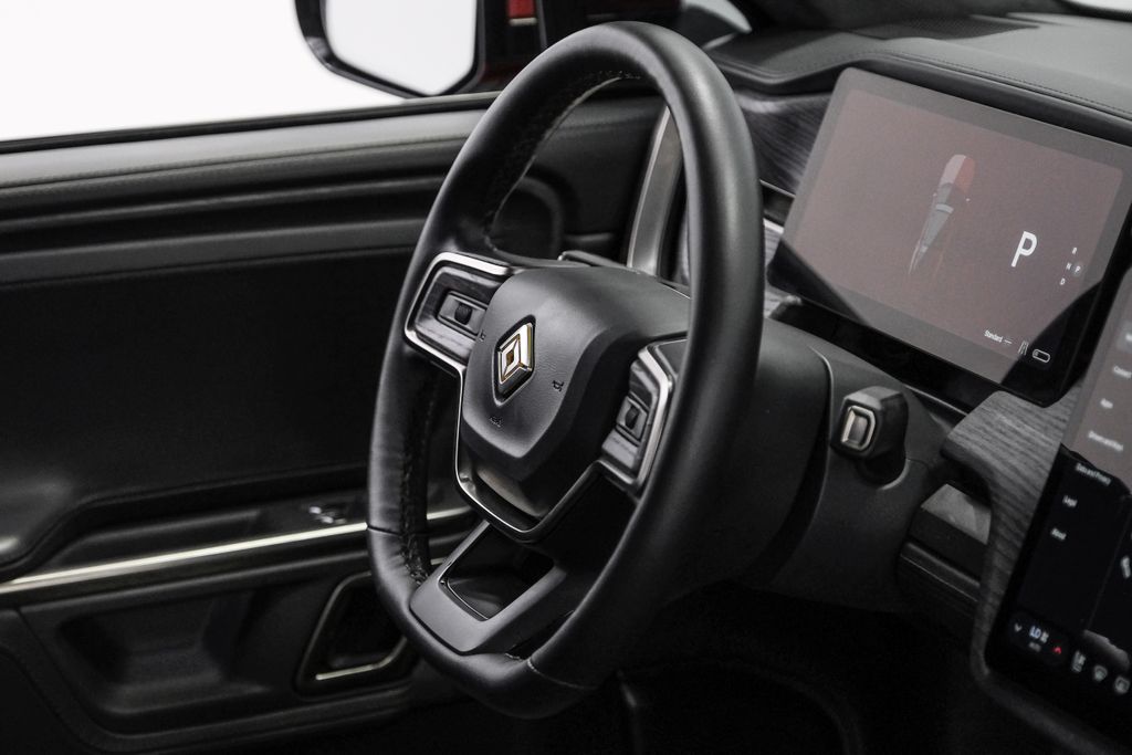 2023 Rivian R1S Adventure - Photo 16