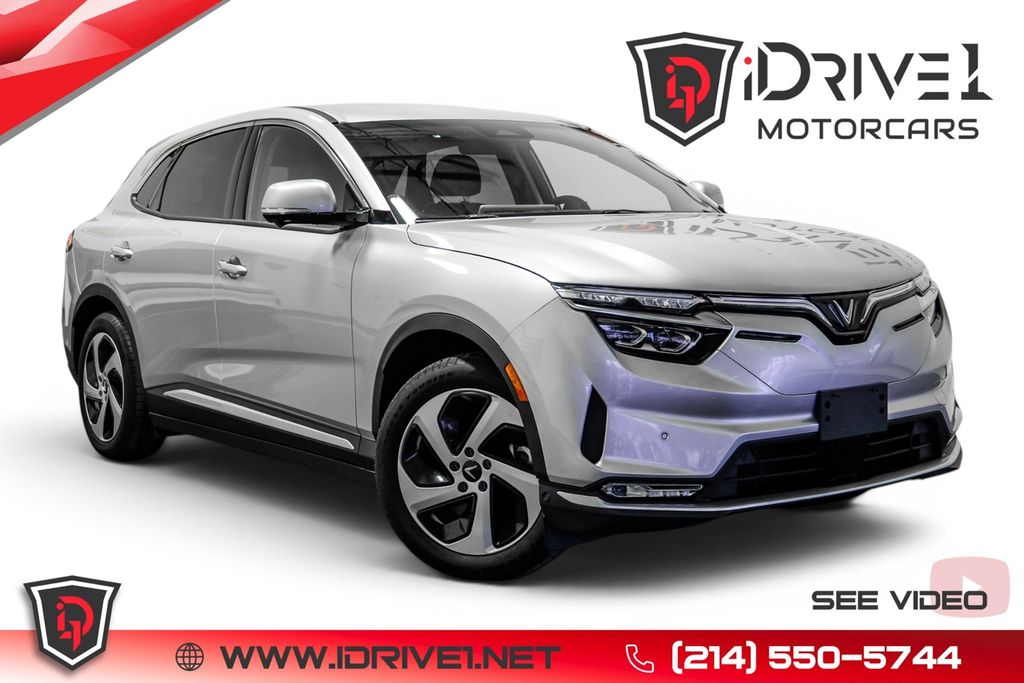 2023 VinFast VF 8 VF 8 Standard Range's photo