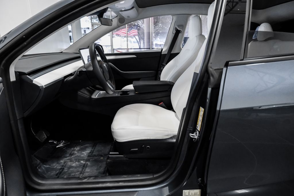Used 2023 Tesla Model Y Long Range SUV