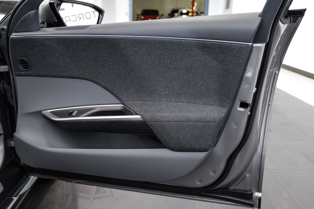 2025 Lucid Air Touring - Photo 47
