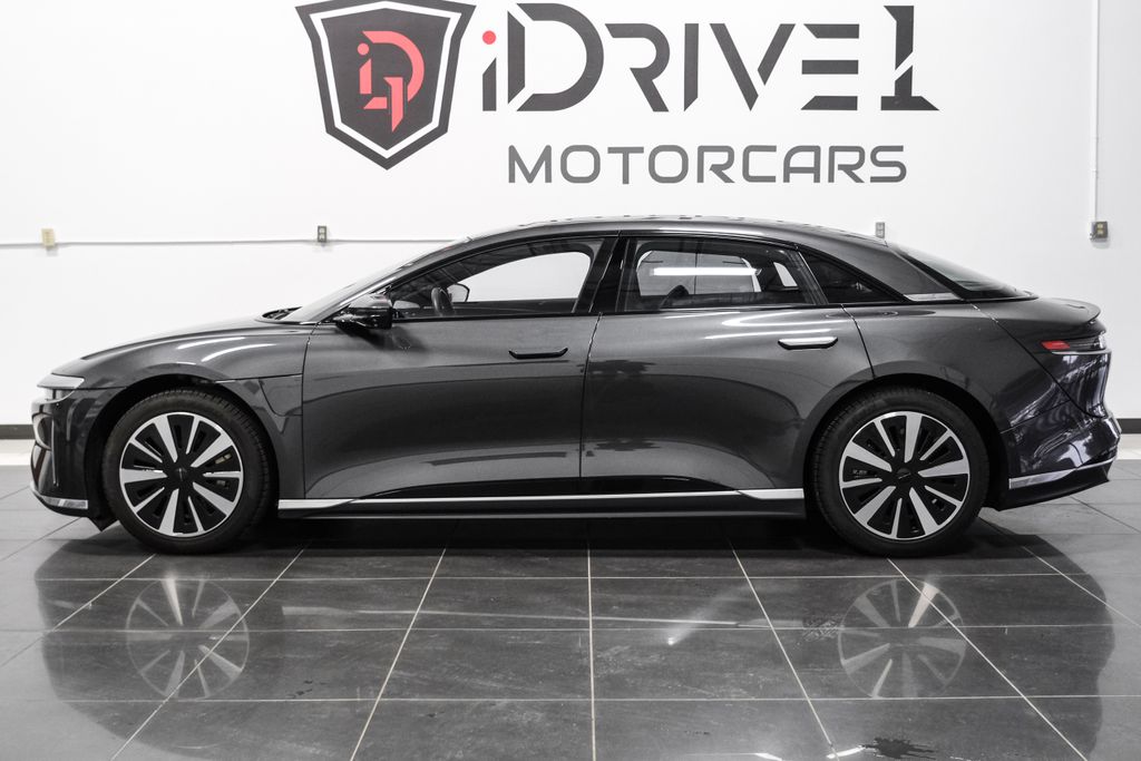 2025 Lucid Air Touring - Photo 11