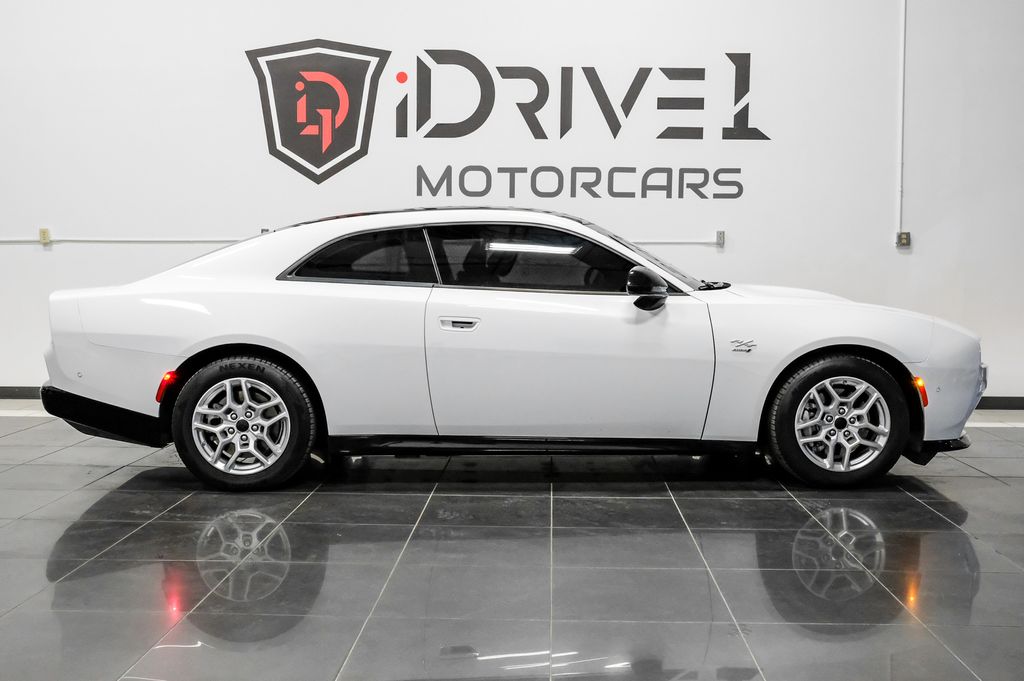 2025 Dodge Charger Daytona R/T - Photo 7