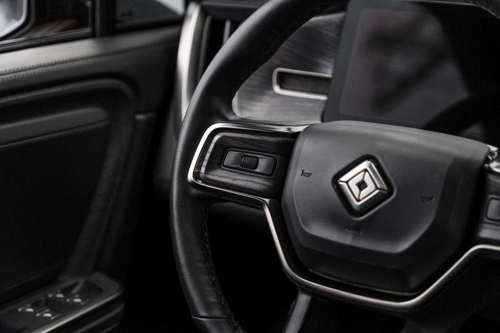 2023 Rivian R1S Adventure - Photo 18
