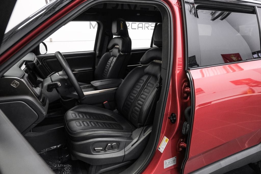 2023 Rivian R1S Adventure - Photo 24