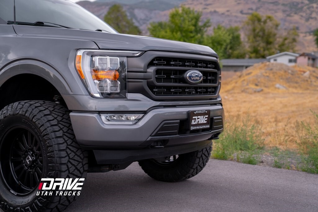 2022 Ford F-150 XLT photo 3