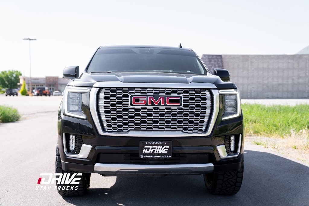 2023 Gmc Yukon XL Denali photo 3