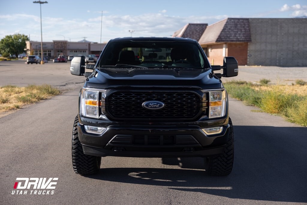 2021 Ford F-150 XL photo 3