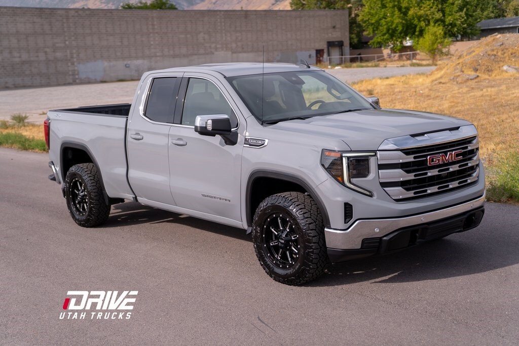 2024 Gmc Sierra 1500 SLE photo 2