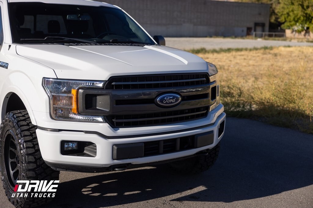 2020 Ford F-150 XLT photo 3