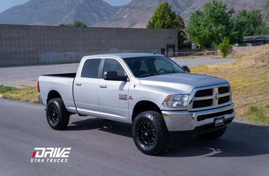 2014 Ram 2500 SLT photo 2