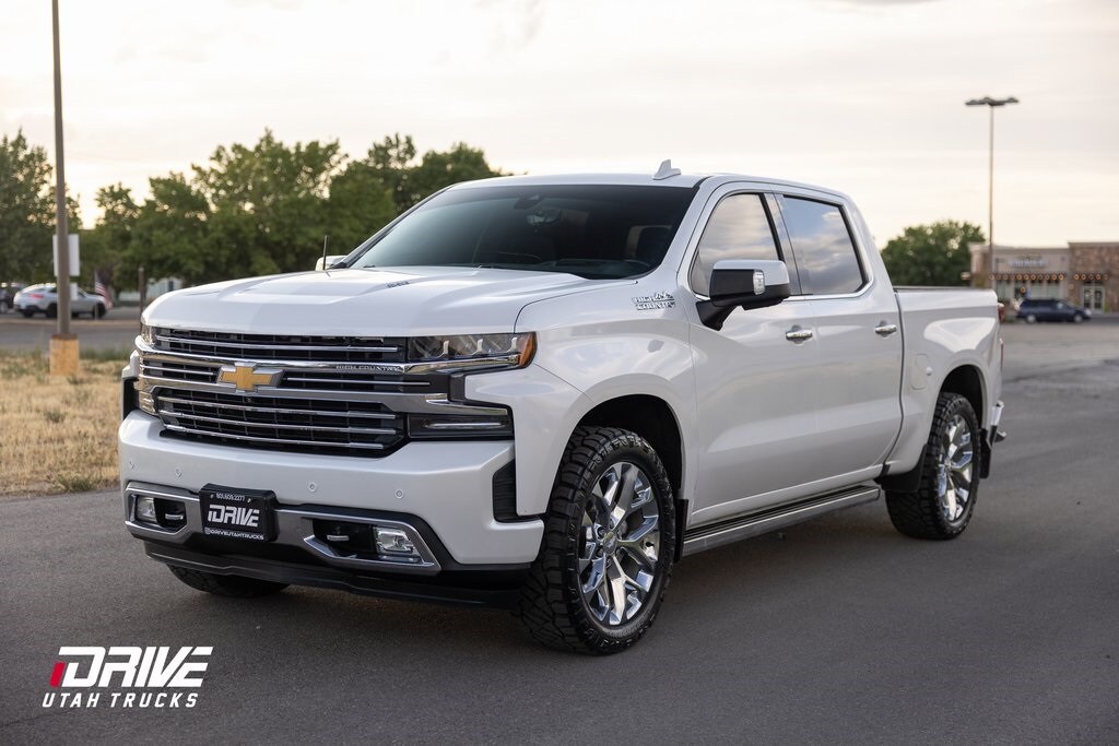 2019 Chevrolet Silverado 1500 High Country photo 4