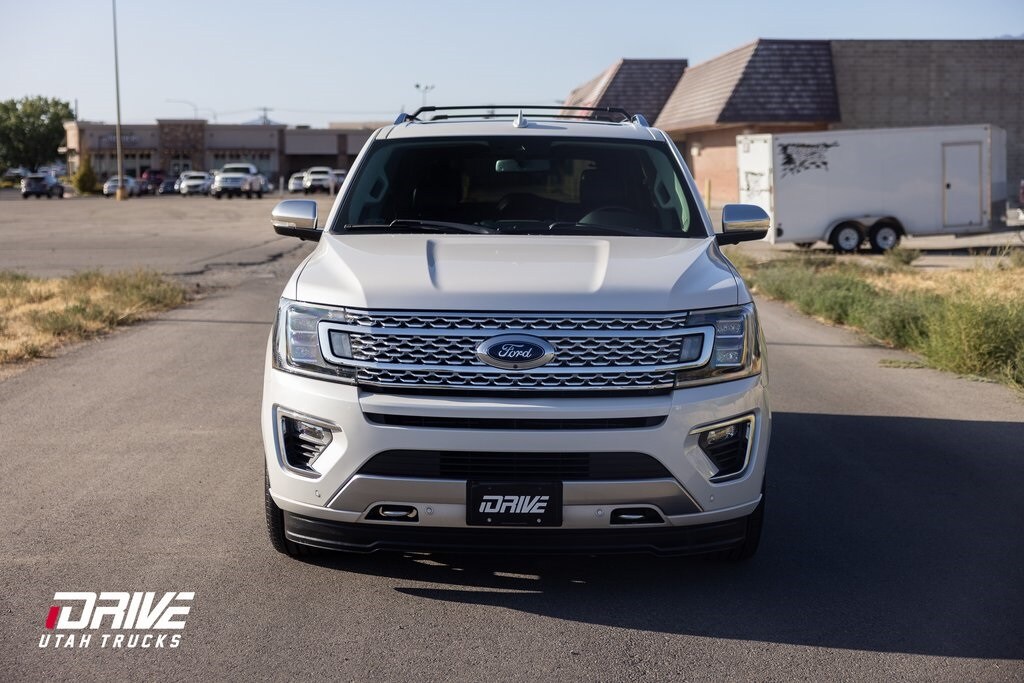 2019 Ford Expedition Platinum photo 3