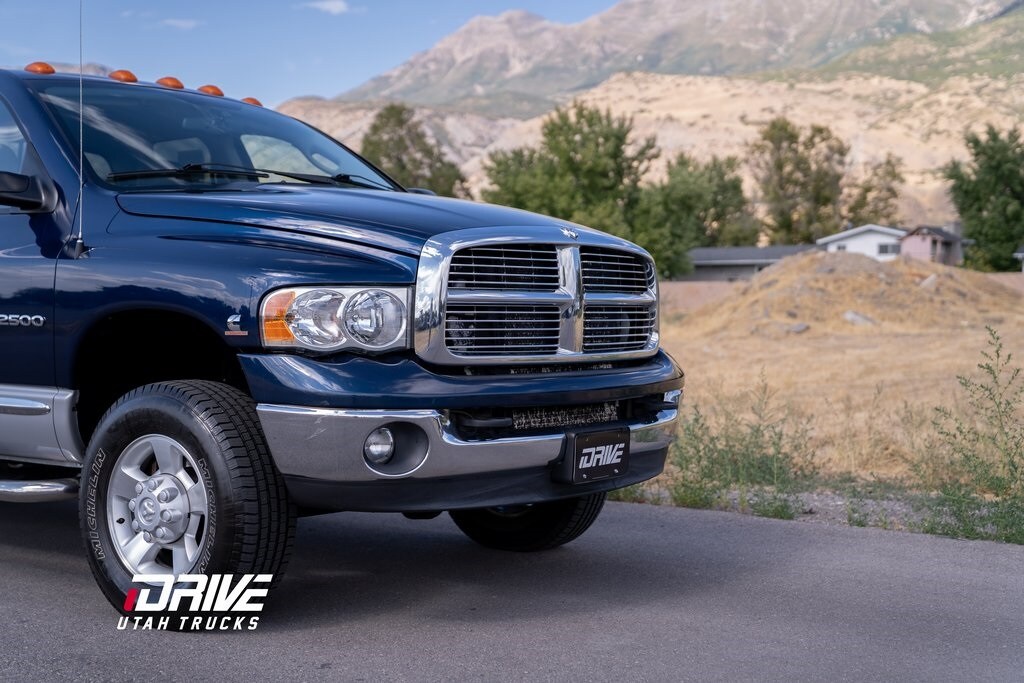 2004 Dodge Ram SLT Laramie photo 3