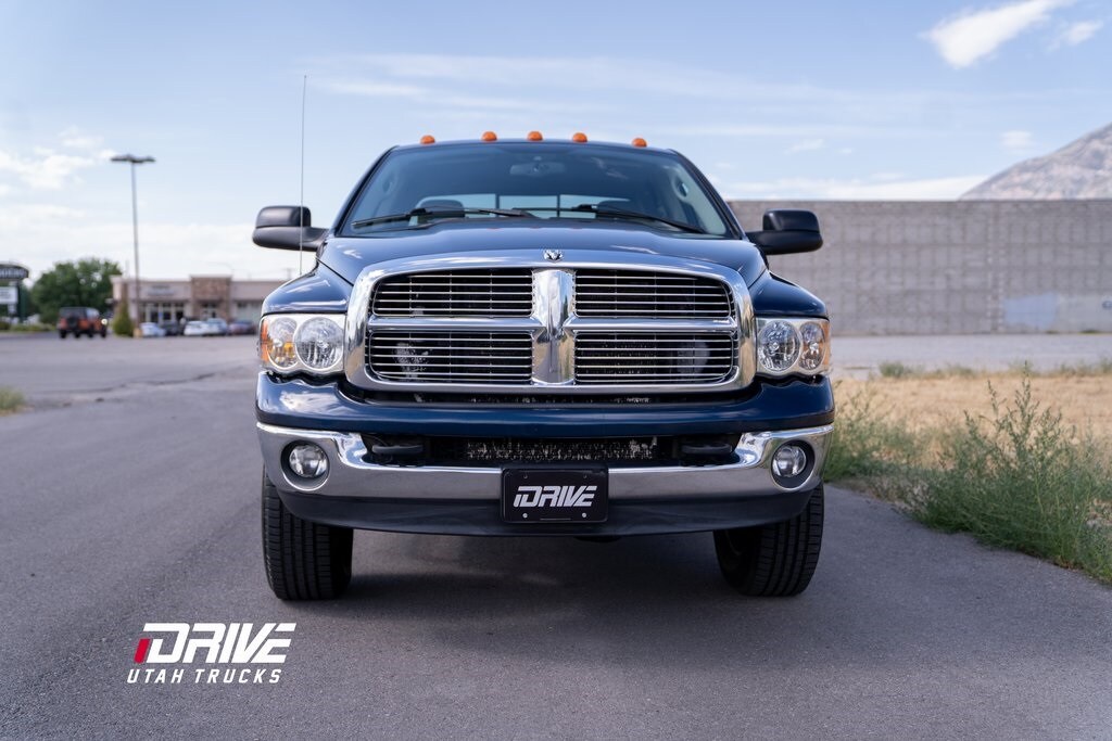 2004 Dodge Ram SLT Laramie photo 4