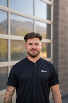 Staff member Sieyur Lyons from ID_44ad73