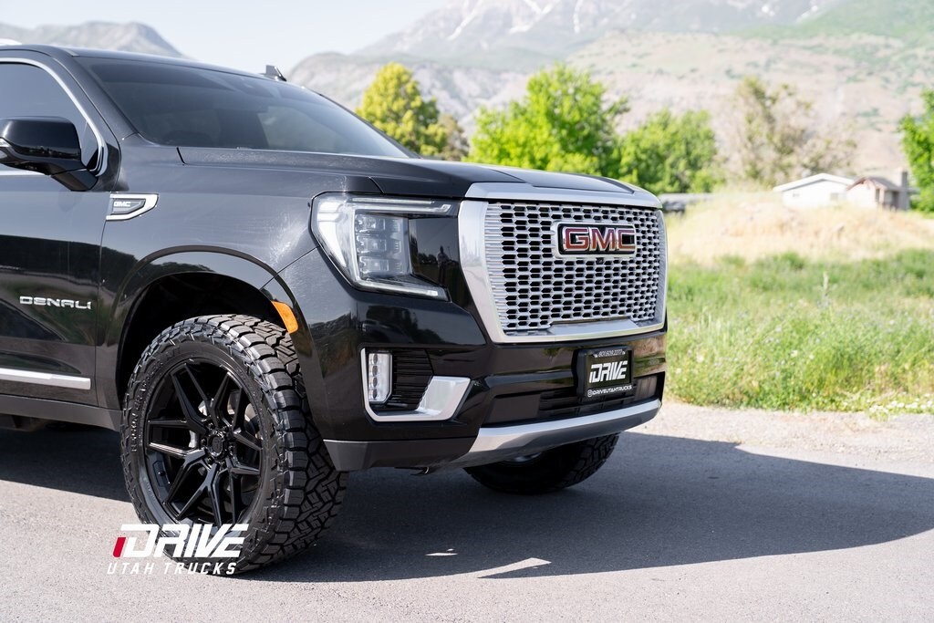 2023 Gmc Yukon XL Denali photo 2