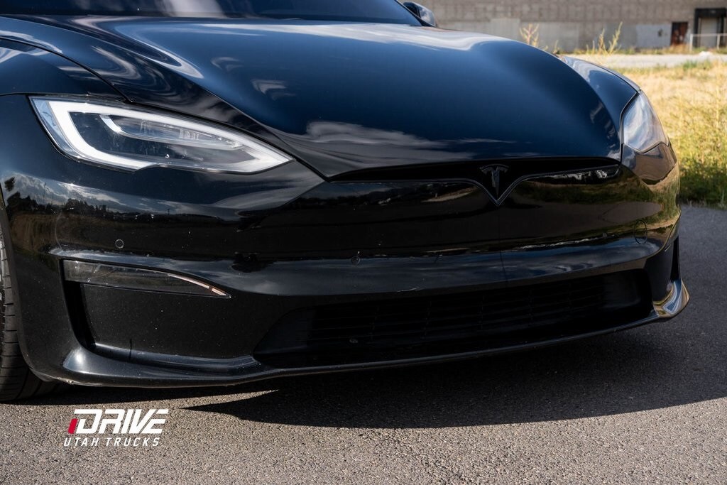2021 Tesla Model S Plaid photo 3