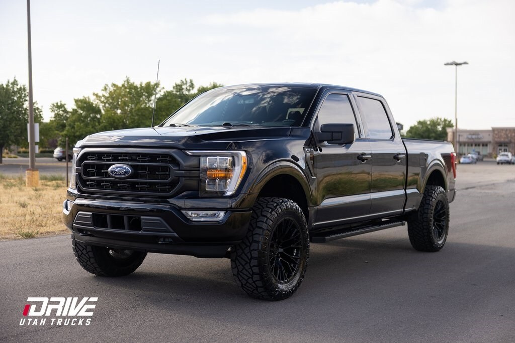 2022 Ford F-150 XLT photo 4