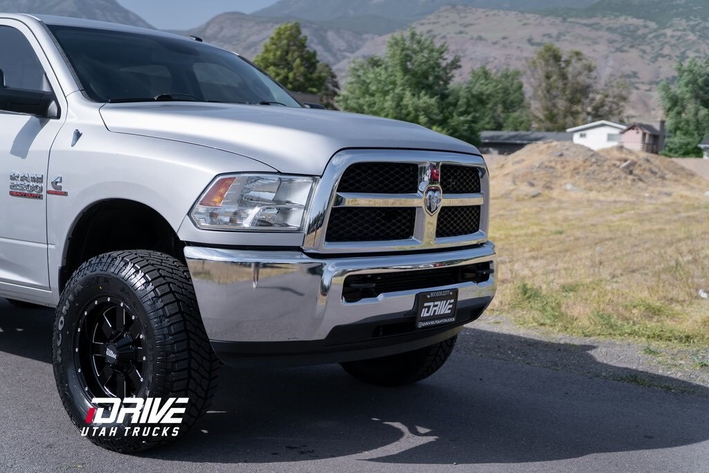2014 Ram 2500 SLT photo 3