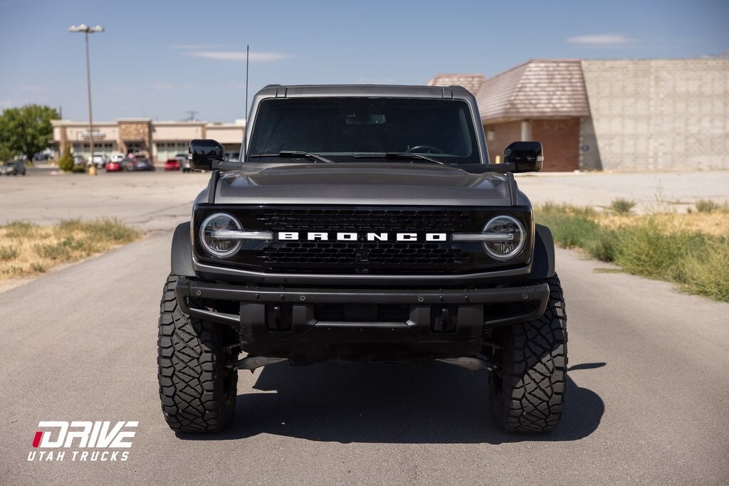 2021 Ford Bronco Wildtrak photo 3