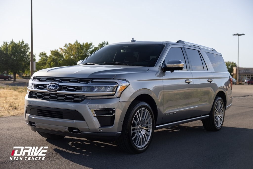 2024 Ford Expedition MAX Platinum photo 4