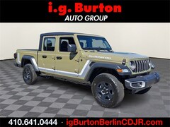 2025 Jeep Gladiator SPORT 4X4 Pickup