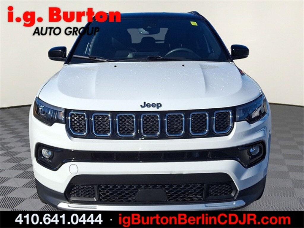 Used 2024 Jeep Compass Limited SUV