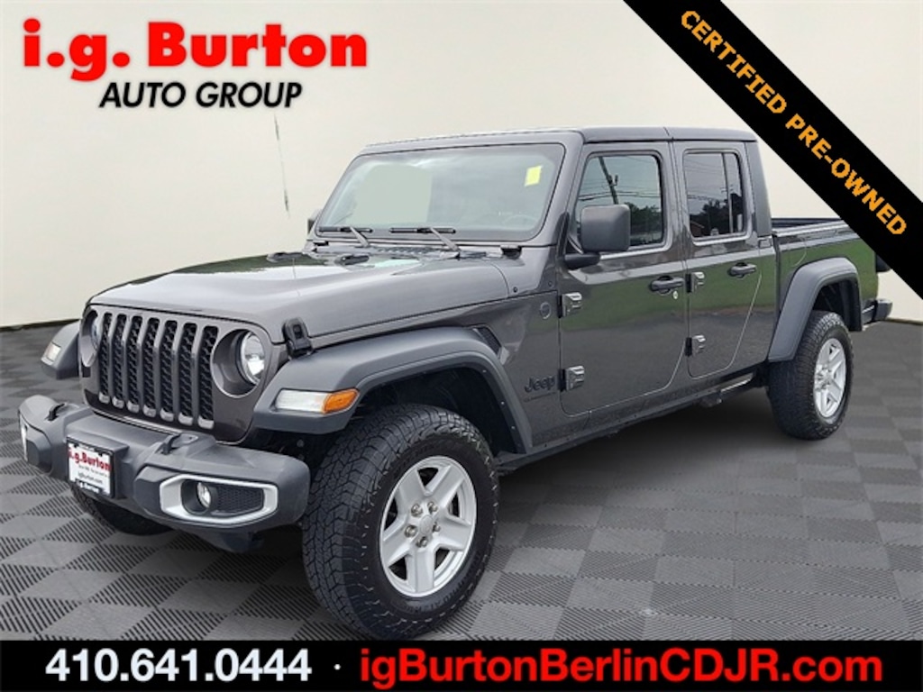 Used 2023 Jeep Gladiator Sport Truck