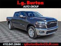 2025 Ram 1500 BIG HORN CREW CAB 4X4 5'7 BOX Pickup