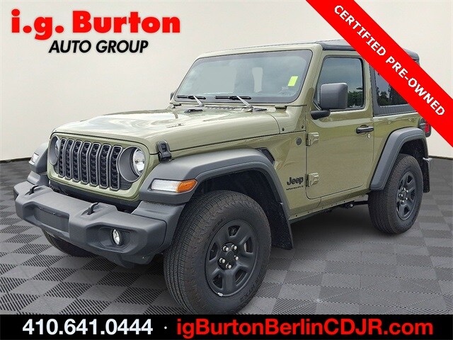 2025 Jeep Wrangler Sport photo 2