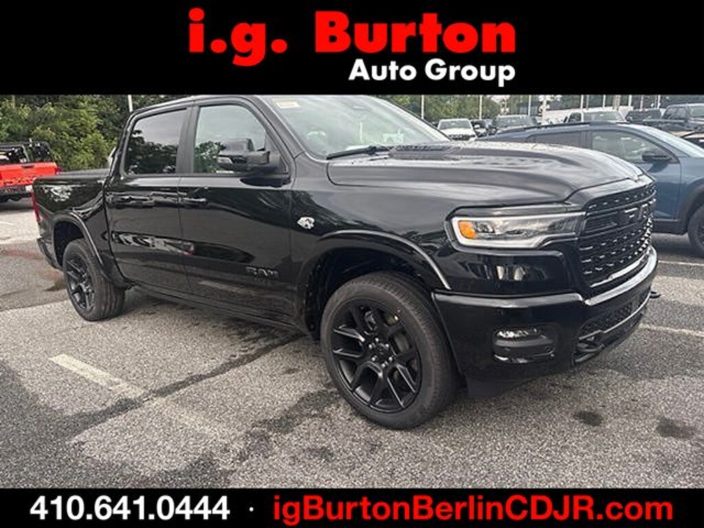 New 2026 Ram 1500 LIMITED CREW CAB 4X4 5'7 BOX Pickup