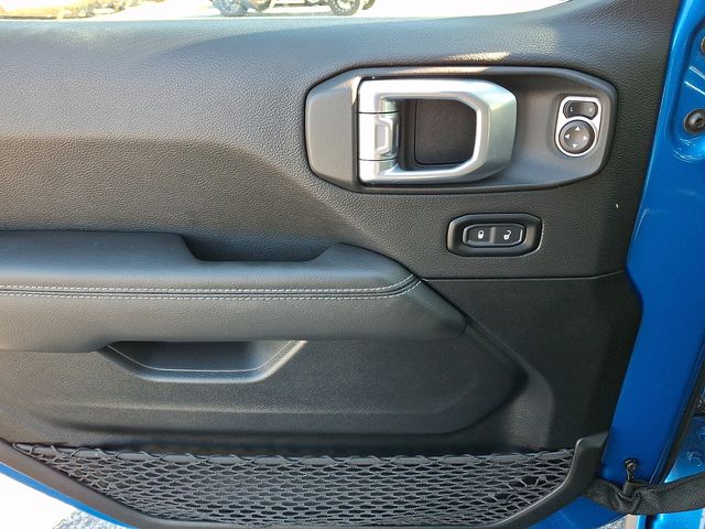 2023 Jeep Wrangler 4-Door Sahara - Photo 12