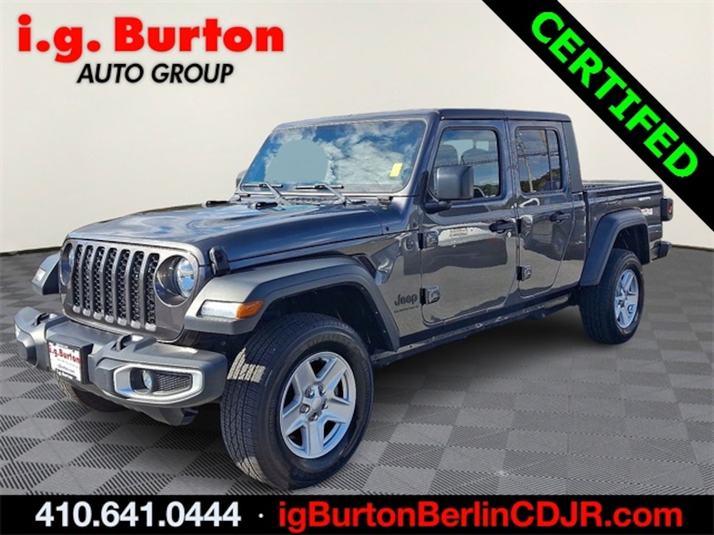 Used 2023 Jeep Gladiator Sport Truck