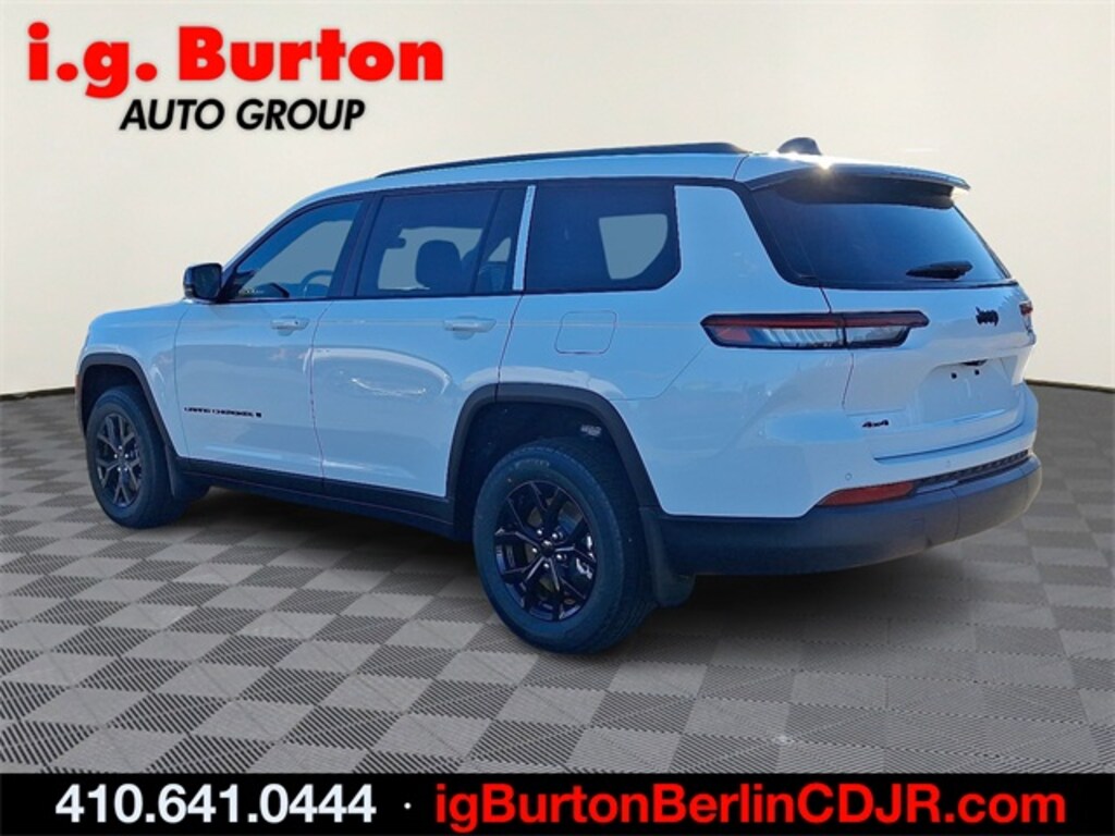 New 2025 Jeep Grand Cherokee L ALTITUDE X 4X4 Sport Utility