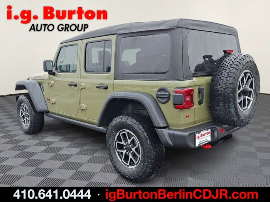 New 2025 Jeep Wrangler 4-DOOR RUBICON Sport Utility