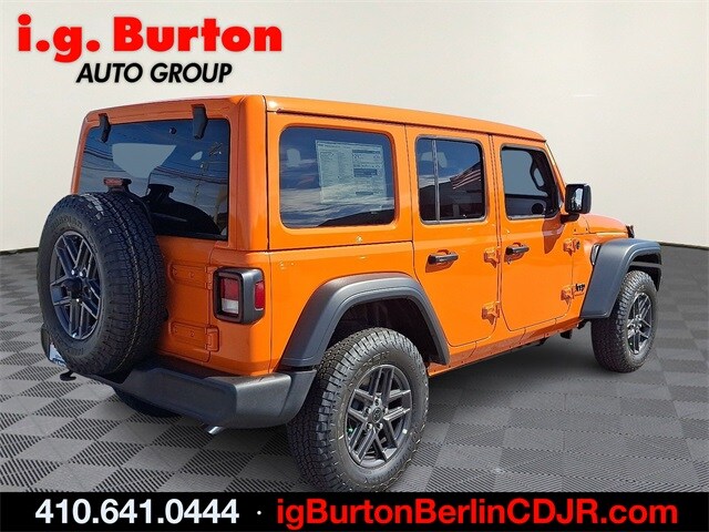 2025 Jeep Wrangler Sport S photo 4