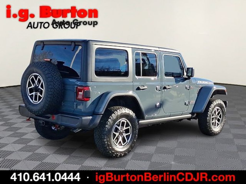 New 2026 Jeep Wrangler 4-DOOR RUBICON Sport Utility